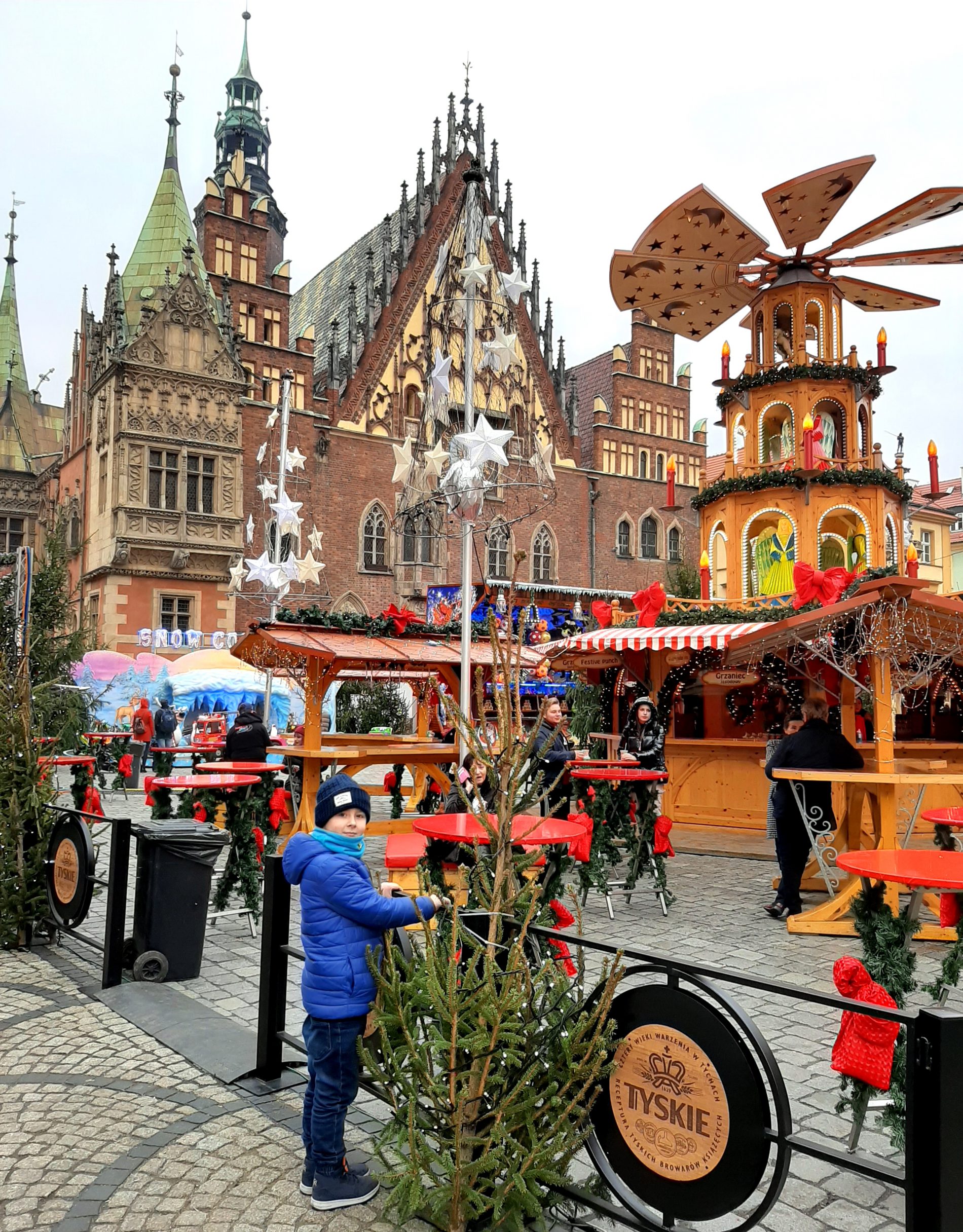 jarmark świąteczny we Wrocławiu